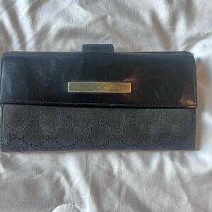 Preloved Gucci Vintage black long wallet